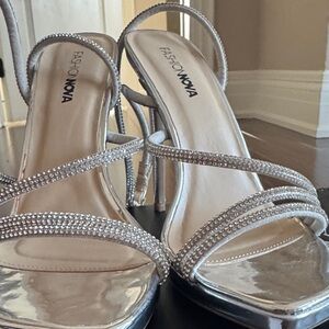 Fashion Nova Metallic Silver Strappy Heels